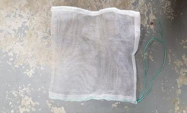 Chine Quadruplez le filet au-dessus des filets d'insecte de litchis/tissu net de maille pour la serre chaude fournisseur