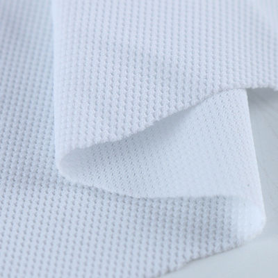 Chine La chaîne de polyester de Gezi 50d/75D/100d a tricoté le tissu hexagonal de moustiquaire pour l'Activewear fournisseur
